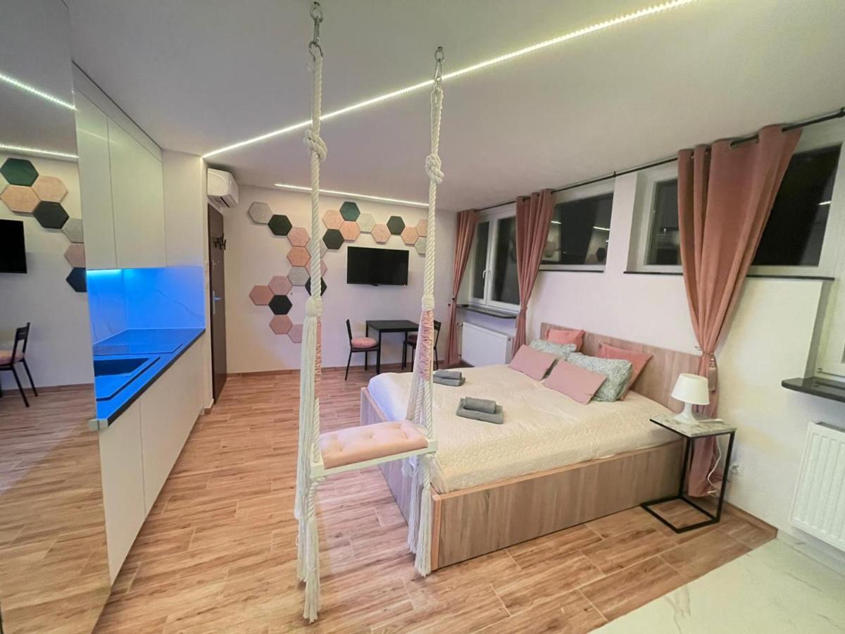 ורשה Yourapart Jacuzzi Przy Zamku Krolewskim מראה חיצוני תמונה